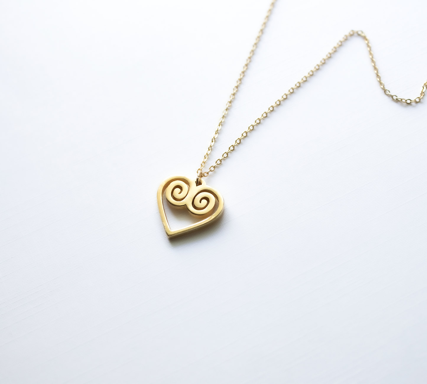 Swirl Heart Necklace (S925)