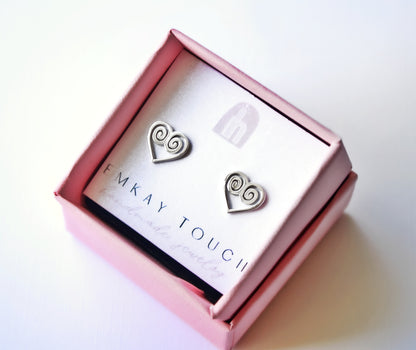 Mini Swirl Heart Studs (S925)